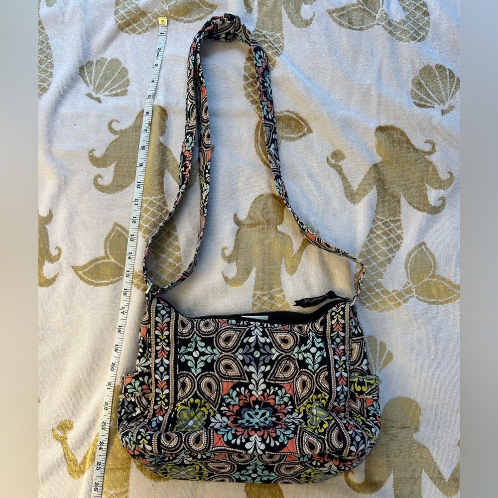 Women’s Vera Bradley shoulder bag